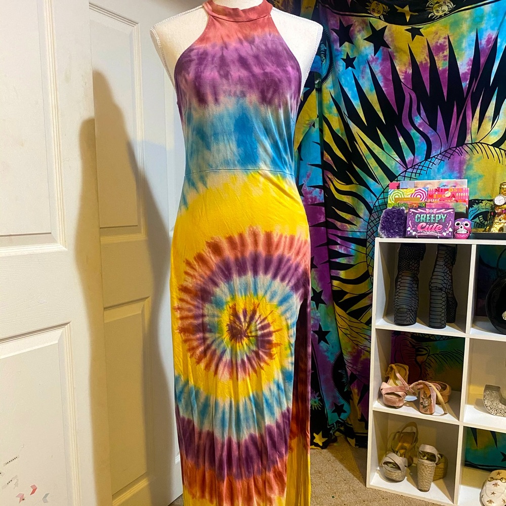 Tye-Dye Maxi Dress